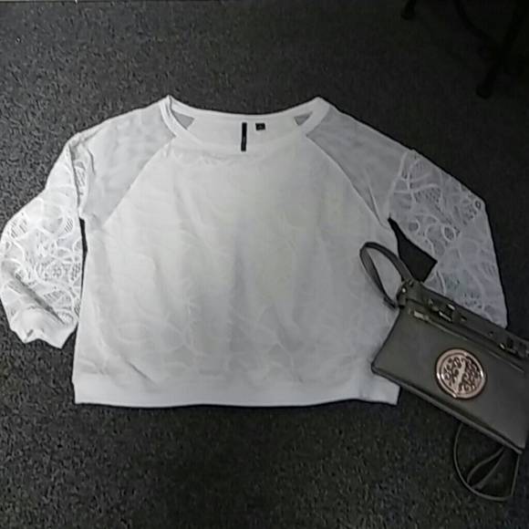 Skye's The Limit XL Off White Crochet Top - Picture 1 of 4